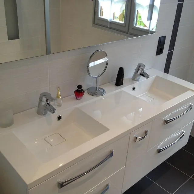 Lavabo de salle-de-bains